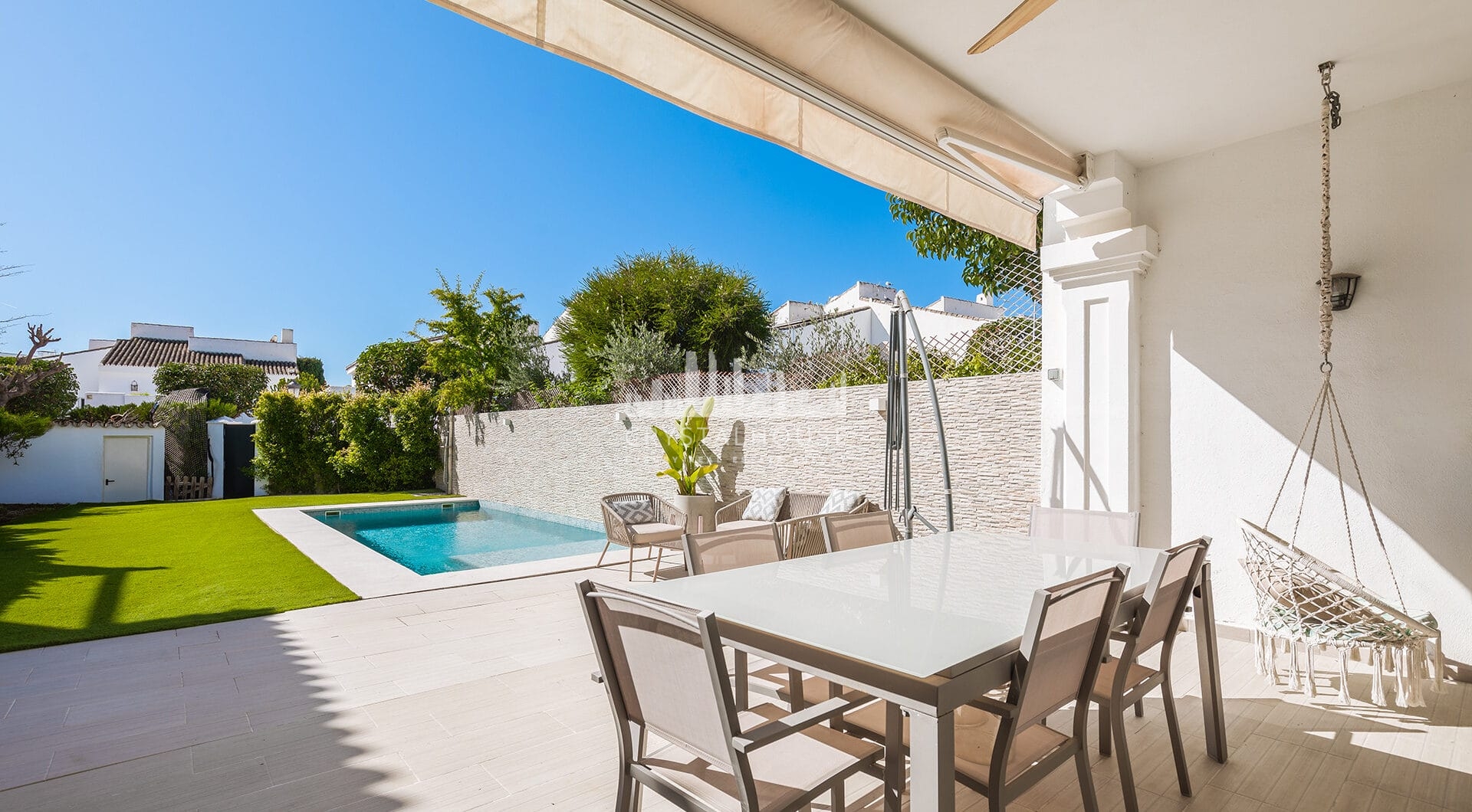 Fully Renovated Modern Villa with Private Pool in Prime San Pedro Location