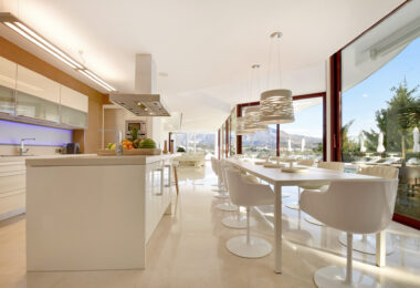 Contemporary Villa with Private Pool &amp; Garden in Los Naranjos