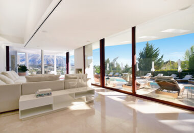 Contemporary Villa with Private Pool &amp; Garden in Los Naranjos