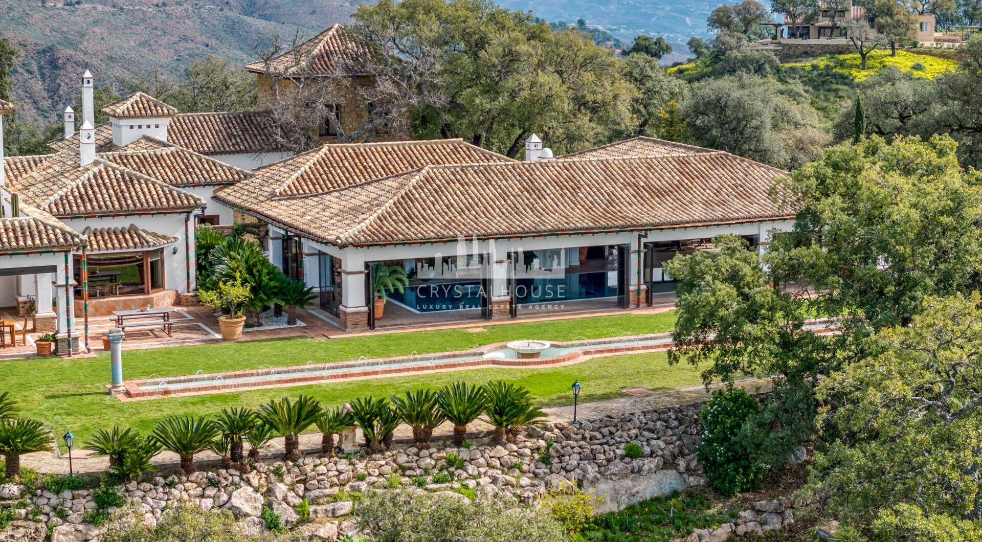 Astonishing 7-bedroom villa with panoramic sea views, private pool, and sprawling 5-hectare estate in La Mairena.