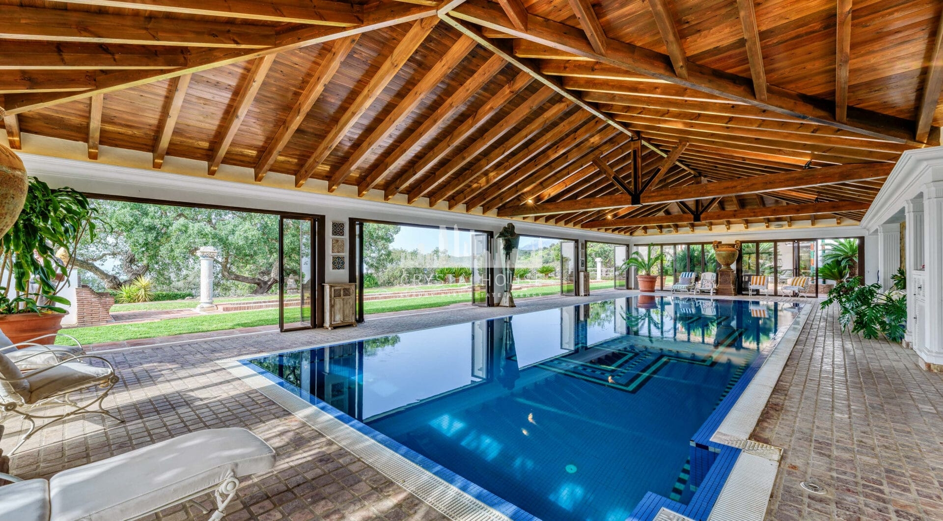 Astonishing 7-bedroom villa with panoramic sea views, private pool, and sprawling 5-hectare estate in La Mairena.
