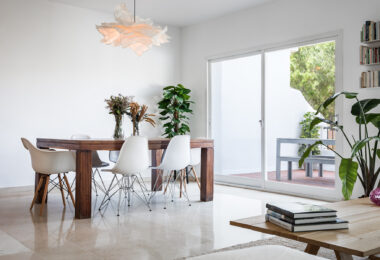 Spacious 4-bedroom, 4-bathroom townhouse in the sought-after area of La Quinta, Benahavís.