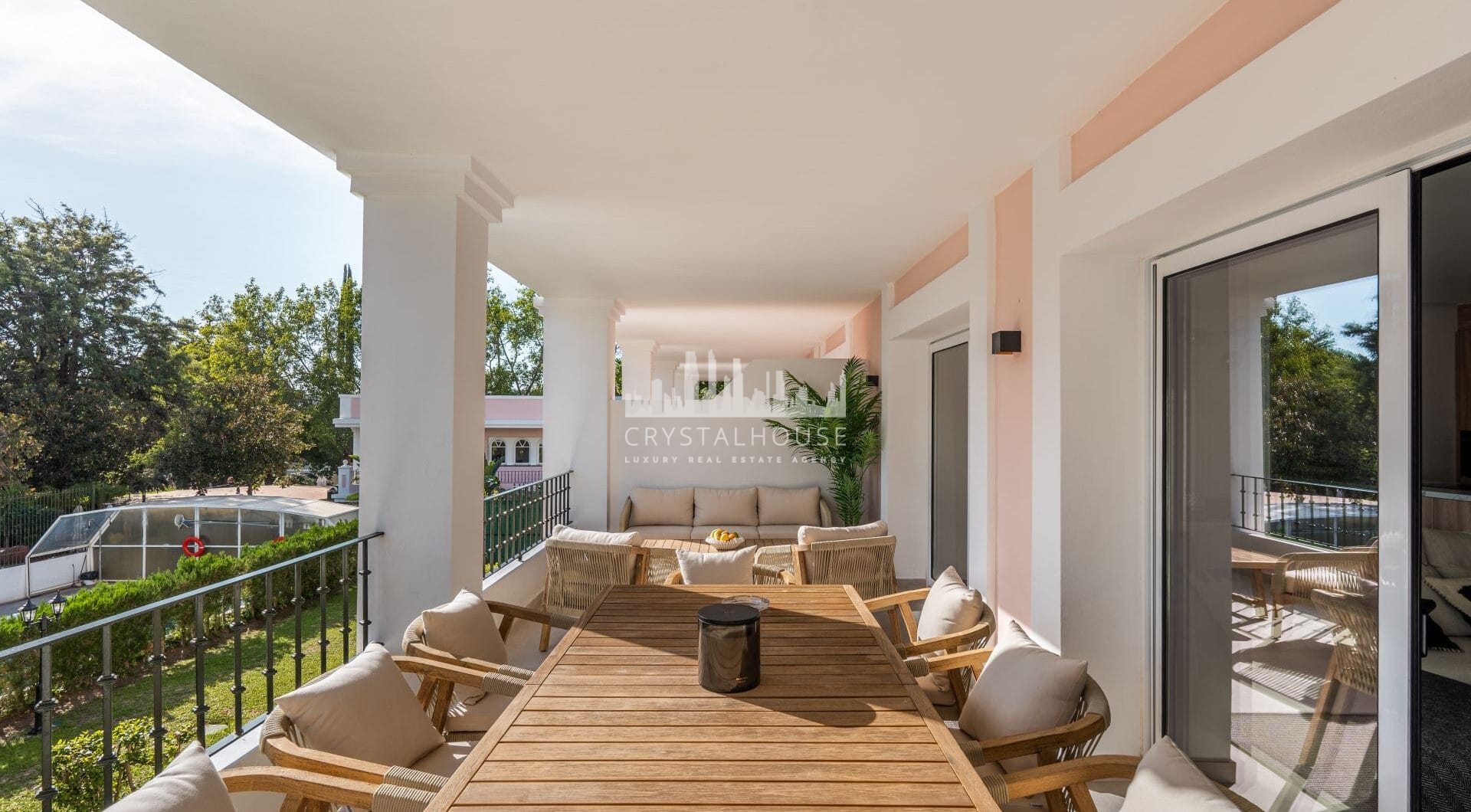 Casa Stuart is a refined duplex penthouse set within the gated community of Aloha Gardens in Nueva Andalucía.