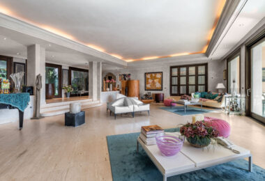 This exquisite property in Paraiso Barronal, Estepona, offers an unparalleled living experience.