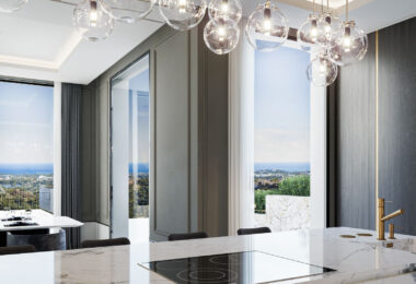 In the heart of the prestigious El Herrojo Alto community lies a villa that beautifully combines traditional Andalusian elegance with modern luxury.