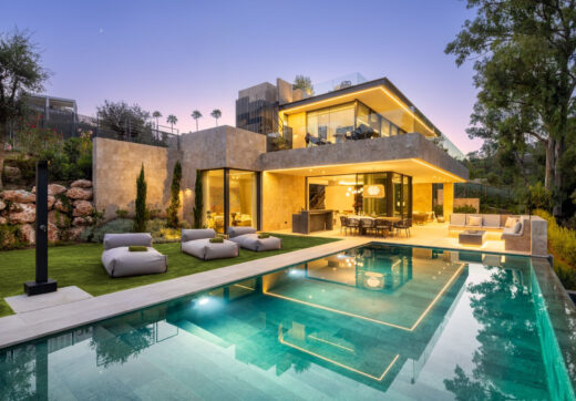 VVilla Selene is a luxurious, fully furnished villa for sale in La Cerquilla.