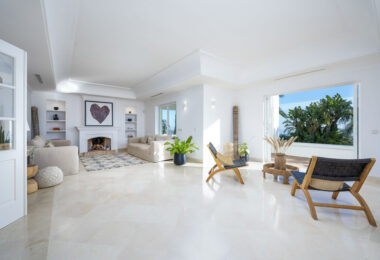 Located in Los Altos de los Monteros, Villa Los Altos is a stunning five-bedroom property for sale.