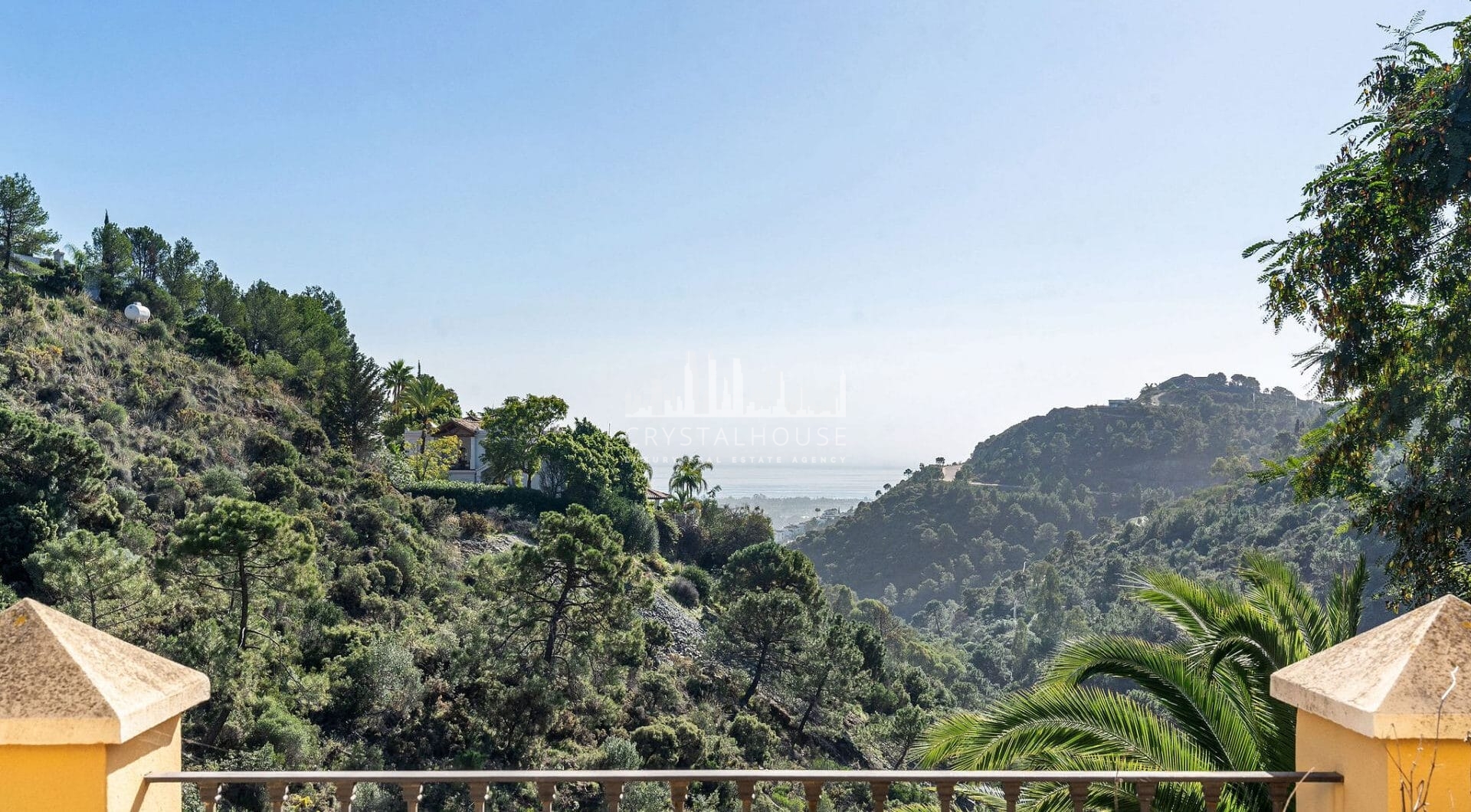 Experience the unique blend of traditional Andalusian charm and luxury at La Solea, an exquisitely designed villa located in the prestigious and gated El Madroñal community in Benahavís.