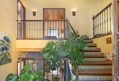 Experience the unique blend of traditional Andalusian charm and luxury at La Solea, an exquisitely designed villa located in the prestigious and gated El Madroñal community in Benahavís.