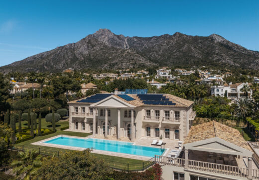 Villa Sinfonía is a remarkable three-floor estate for sale  in the prestigious gated community of Sierra Blanca on the Costa del Sol.