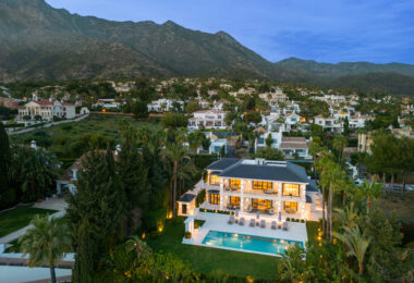 Spectacular 6-bedroom luxury villa in Sierra Blanca, Marbella Golden Mile