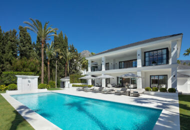 Spectacular 6-bedroom luxury villa in Sierra Blanca, Marbella Golden Mile