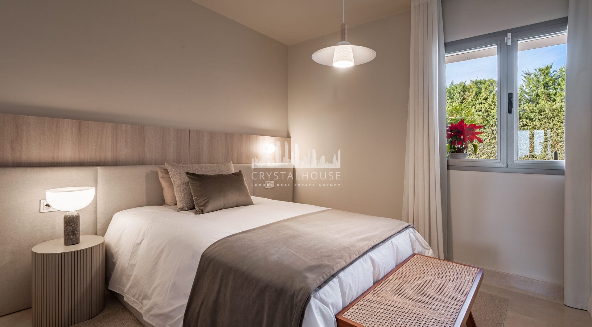 Modern semi-detached villa in La Alqueria, Mijas, within a private gated complex of just 8 homes.
