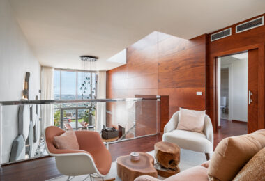 Modern semi-detached villa in La Alqueria, Mijas, within a private gated complex of just 8 homes.