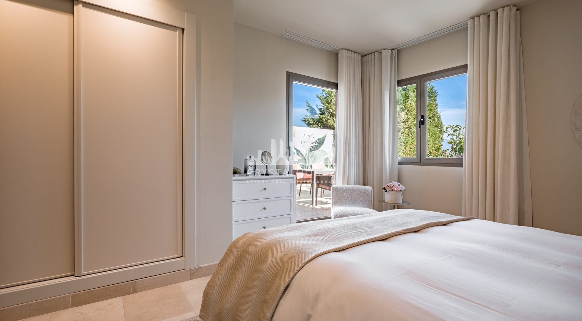 Modern semi-detached villa in La Alqueria, Mijas, within a private gated complex of just 8 homes.