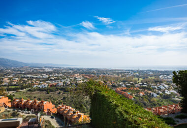Modern semi-detached villa in La Alqueria, Mijas, within a private gated complex of just 8 homes.