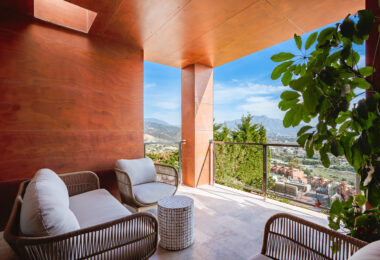Modern semi-detached villa in La Alqueria, Mijas, within a private gated complex of just 8 homes.