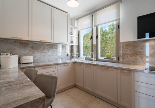 Modern semi-detached villa in La Alqueria, Mijas, within a private gated complex of just 8 homes.