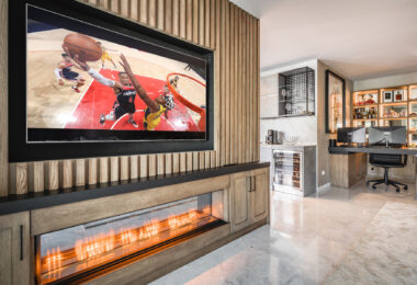 Fully renovated southwest-facing luxury apartment in Japanese Gardens, Marina Puente Romano.