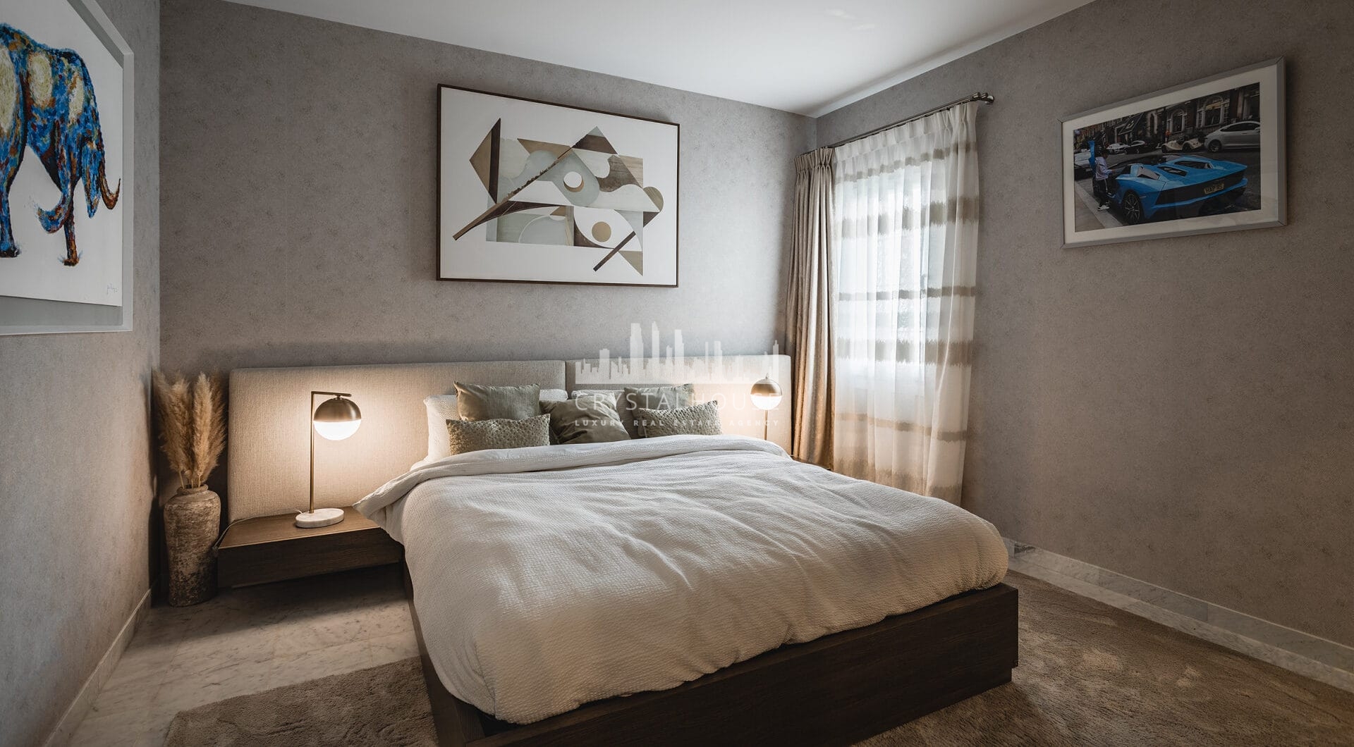 Fully renovated southwest-facing luxury apartment in Japanese Gardens, Marina Puente Romano.