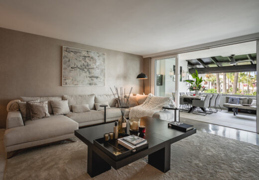 Fully renovated southwest-facing luxury apartment in Japanese Gardens, Marina Puente Romano.