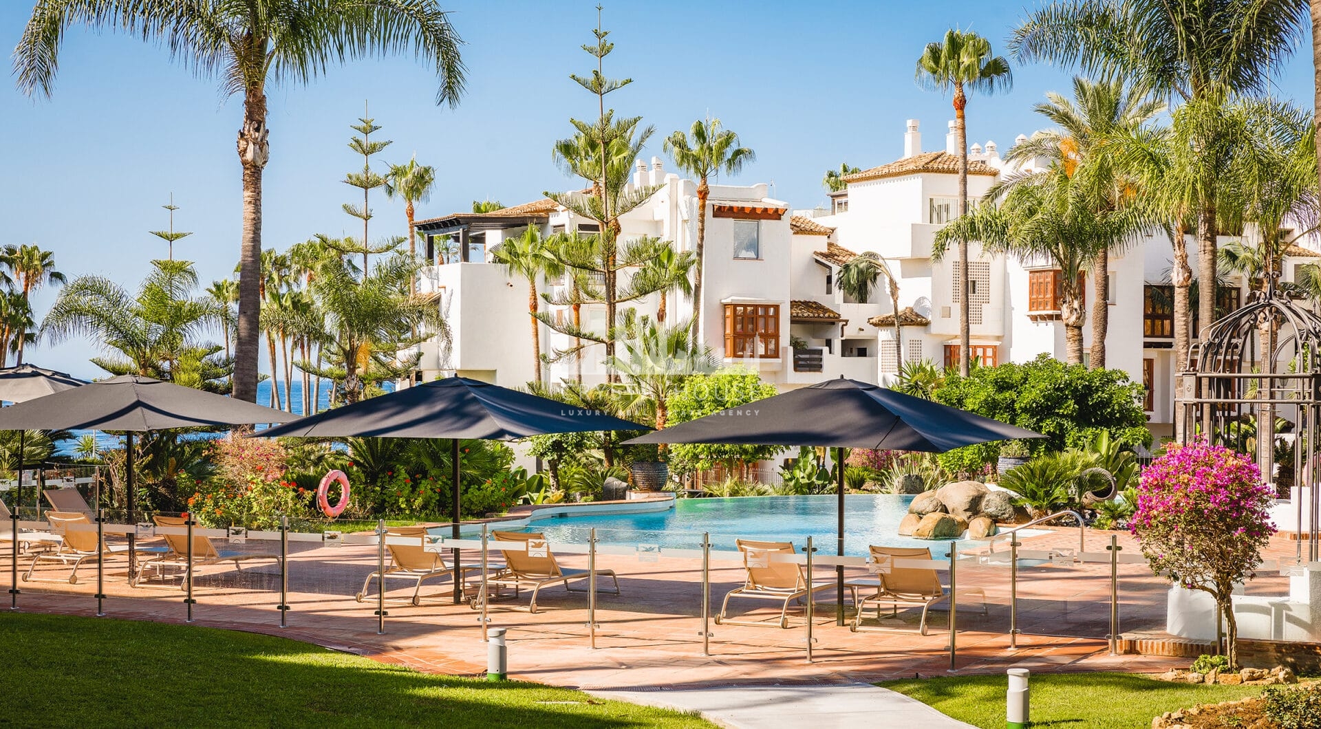 Fully renovated southwest-facing luxury apartment in Japanese Gardens, Marina Puente Romano.