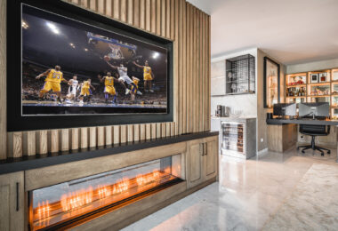 Fully renovated southwest-facing luxury apartment in Japanese Gardens, Marina Puente Romano.