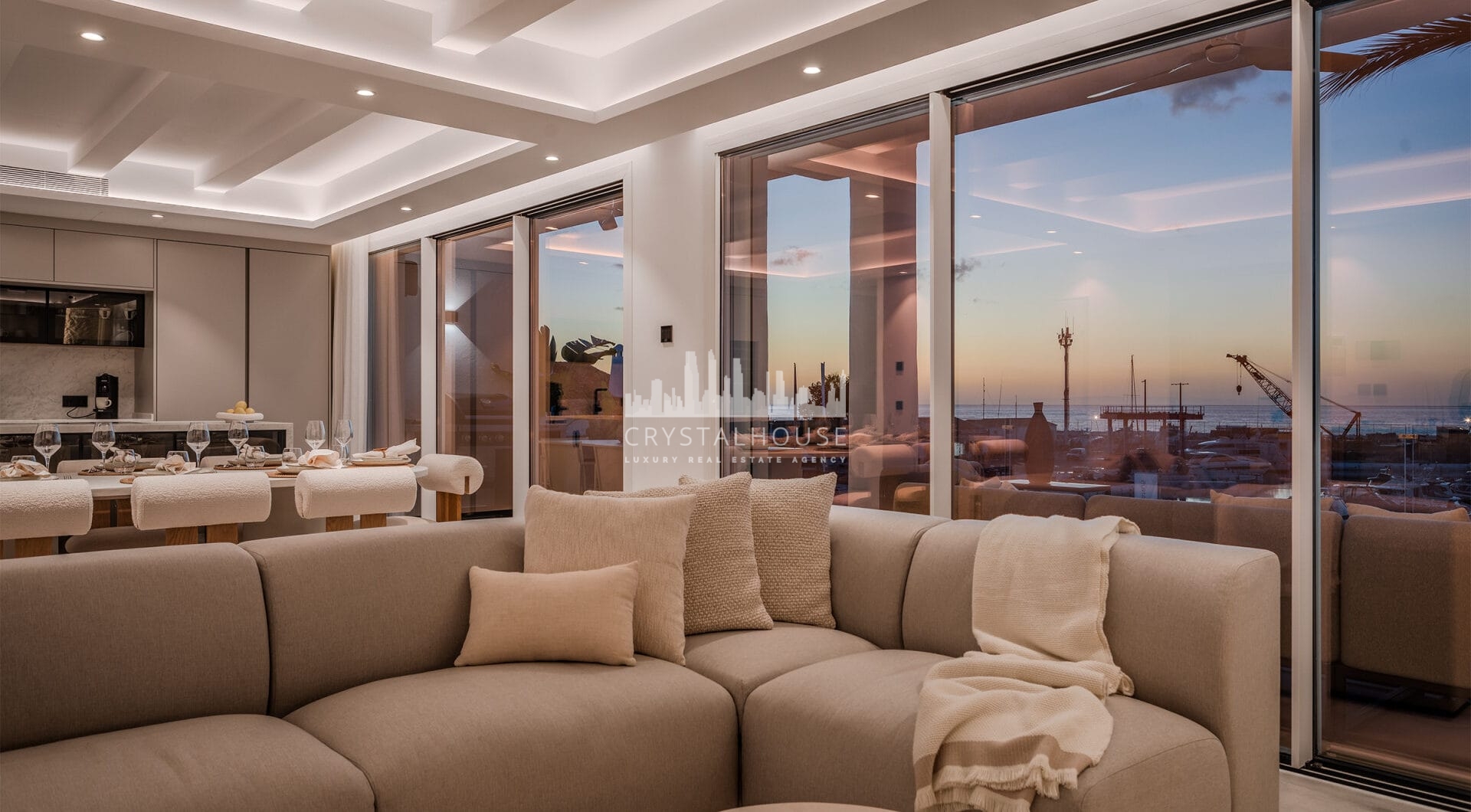 Bright and spacious fully renovated duplex penthouse in frontline Puerto Banús with panoramic marina and sea views. Featuring 4 bedrooms, 4 bathrooms, a modern open-plan living area, high-end marble floors, and a luxury terrace. Fully furnished and redesi