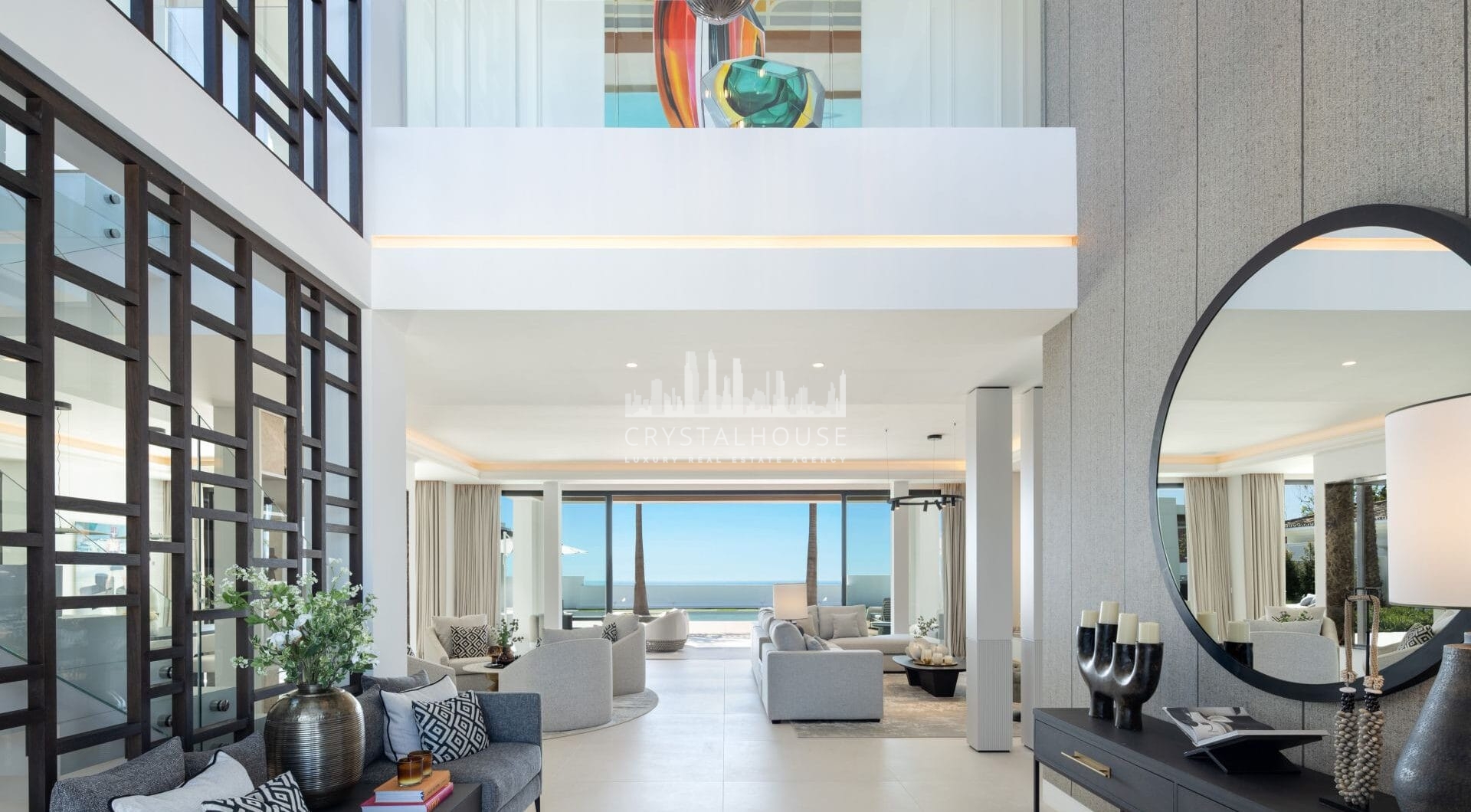Presenting Villa Solace, a luxurious villa  for sale in the highly sought-after Monte Halcones urbanisation.
