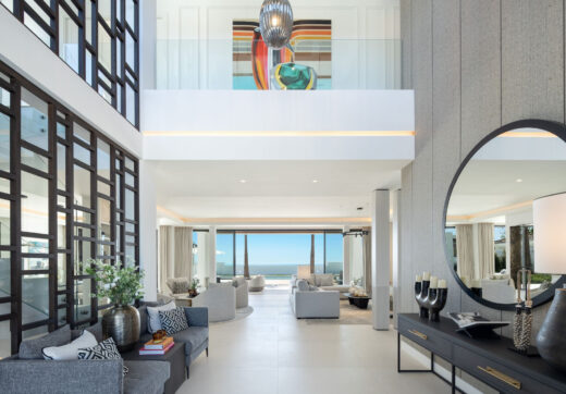 Presenting Villa Solace, a luxurious villa  for sale in the highly sought-after Monte Halcones urbanisation.