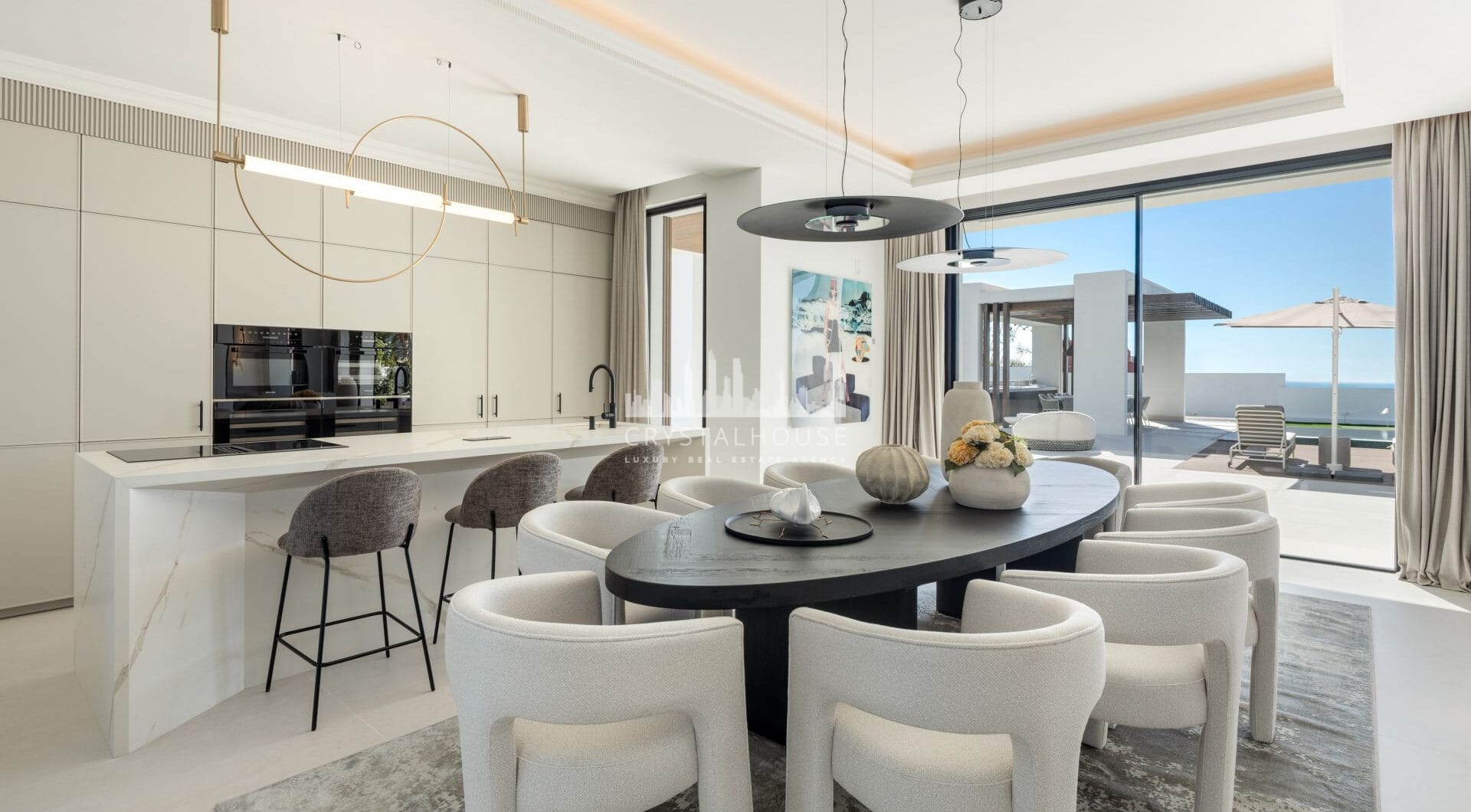 Presenting Villa Solace, a luxurious villa  for sale in the highly sought-after Monte Halcones urbanisation.