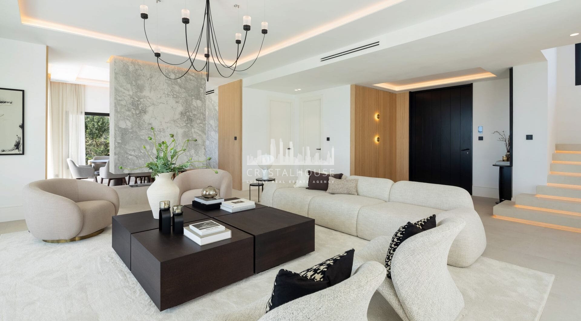 Discover Villa Fortuna, a stunningly renovated luxury villa situated in the prestigious gated community of Los Arqueros, offering spectacular views over the Los Arqueros Golf Course.