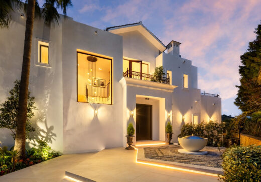 Discover Villa Fortuna, a stunningly renovated luxury villa situated in the prestigious gated community of Los Arqueros, offering spectacular views over the Los Arqueros Golf Course.