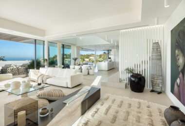 Villa Mika is a contemporary villa for sale in La Quinta.