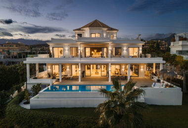 Villa Olivia stands as a remarkable family estate for sale within the prestigious gated community of Los Flamingos, just moments from the renowned Villa Padierna Resort, world-class golf courses, and an array of premium amenities.