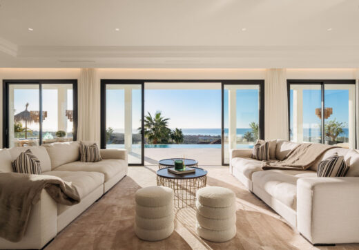 Villa Olivia stands as a remarkable family estate for sale within the prestigious gated community of Los Flamingos, just moments from the renowned Villa Padierna Resort, world-class golf courses, and an array of premium amenities.