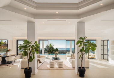 Villa Olivia stands as a remarkable family estate for sale within the prestigious gated community of Los Flamingos, just moments from the renowned Villa Padierna Resort, world-class golf courses, and an array of premium amenities.