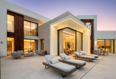 Villa Imagine is an exceptional frontline golf Villa for sale in Las Brisas.