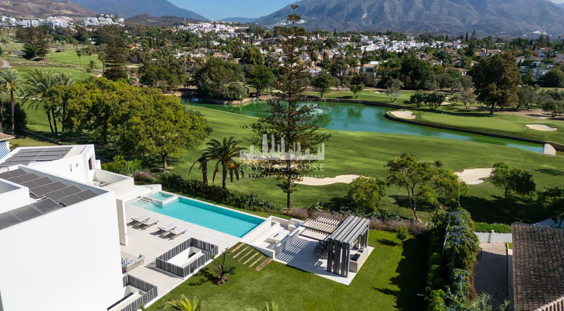 Villa Imagine is an exceptional frontline golf Villa for sale in Las Brisas.