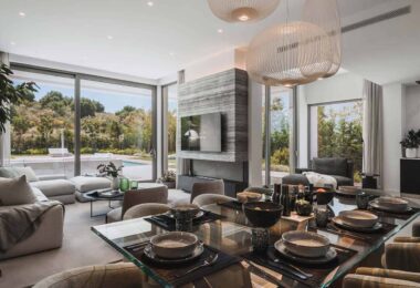 Introducing King’s Hills, a collection of nine luxury villas in the well-established residential area of El Paraiso.
