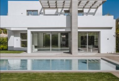 Introducing King’s Hills, a collection of nine luxury villas in the well-established residential area of El Paraiso.