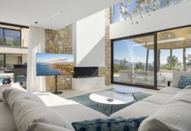 FRONTLINE GOLF - Newly built contemporary villa situated in the prestigious urbanization of La Alquería
