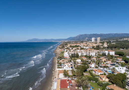 OPPORTUNITY-PRICE JUST REDUCED FOR A QUICK SALE: Stunning Luxury Front Line Beach Villa in Marbesa, Marbella East