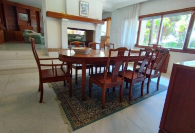Grand Beachside Villa for renovation in Marbella East