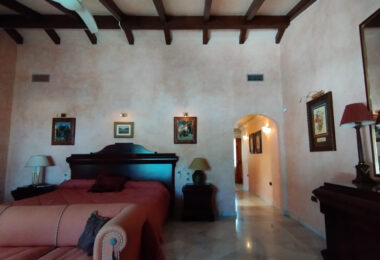 Grand Beachside Villa for renovation in Marbella East