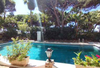 Grand Beachside Villa for renovation in Marbella East