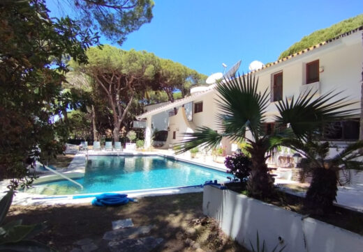 Grand Beachside Villa for renovation in Marbella East