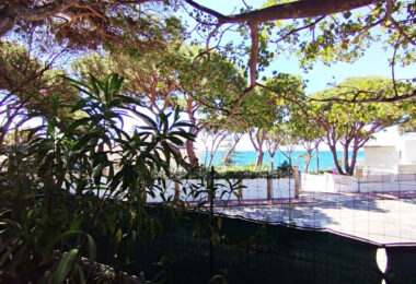Grand Beachside Villa for renovation in Marbella East