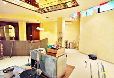 Grand Beachside Villa for renovation in Marbella East
