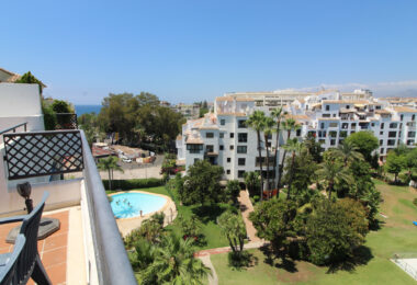 Duplex Penthouse in Banus Terraces